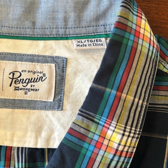 An Original‎ Penguin Plaid Button Down - Picture 4 of 12